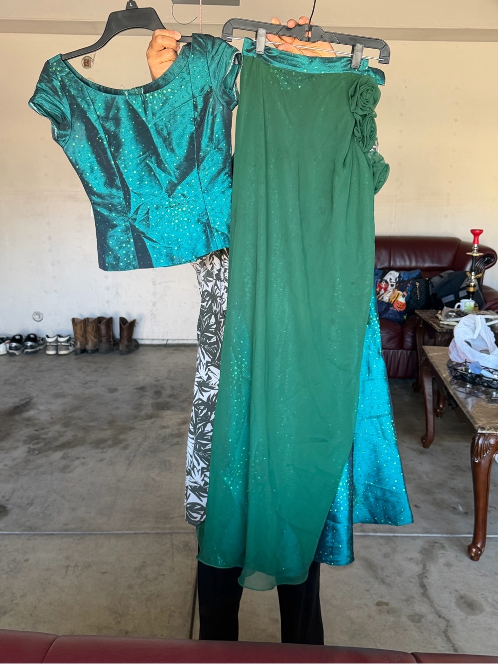 Green Two-Piece Evening Set with Sparkle Detail